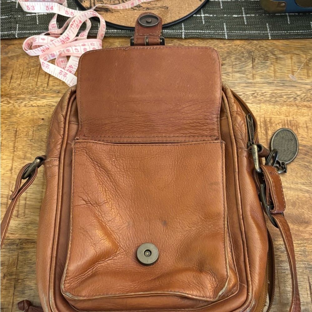 American Angel - Vintage 90s Leather Crossbody Purse - Picture 8 of 8